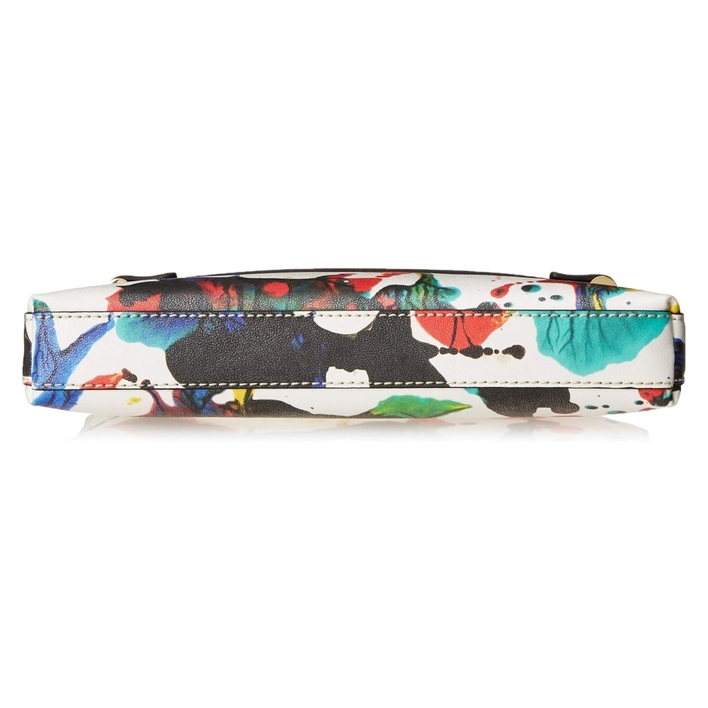 SOLD! * Milly Splatter Paint Clutch - Picture 5 of 6